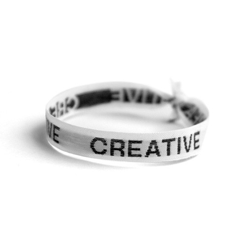 Good Luck Charm-White-CREATIVE